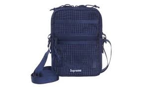SUPREME SLING BAG "NAVY" (TRUMBULL)
