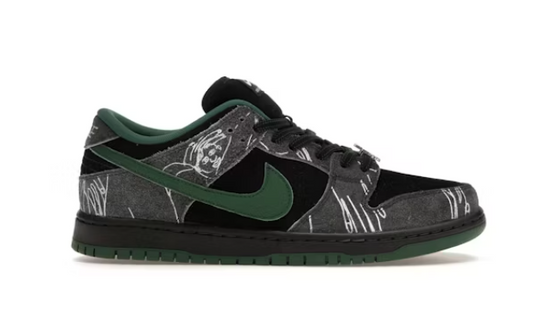 NIKE DUNK SB THERE SKATEBOARD