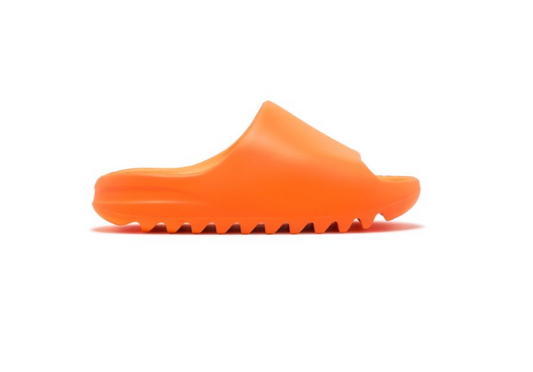 YEEZY SLIDE EMFLAMED
