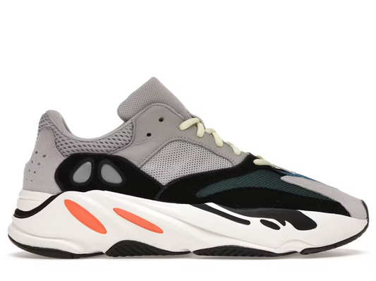 USED  adidas Yeezy Boost 700 Wave Runner
