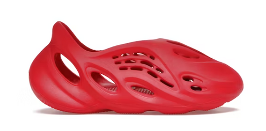 YEEZY FOAMRUNNER VERMILLION
